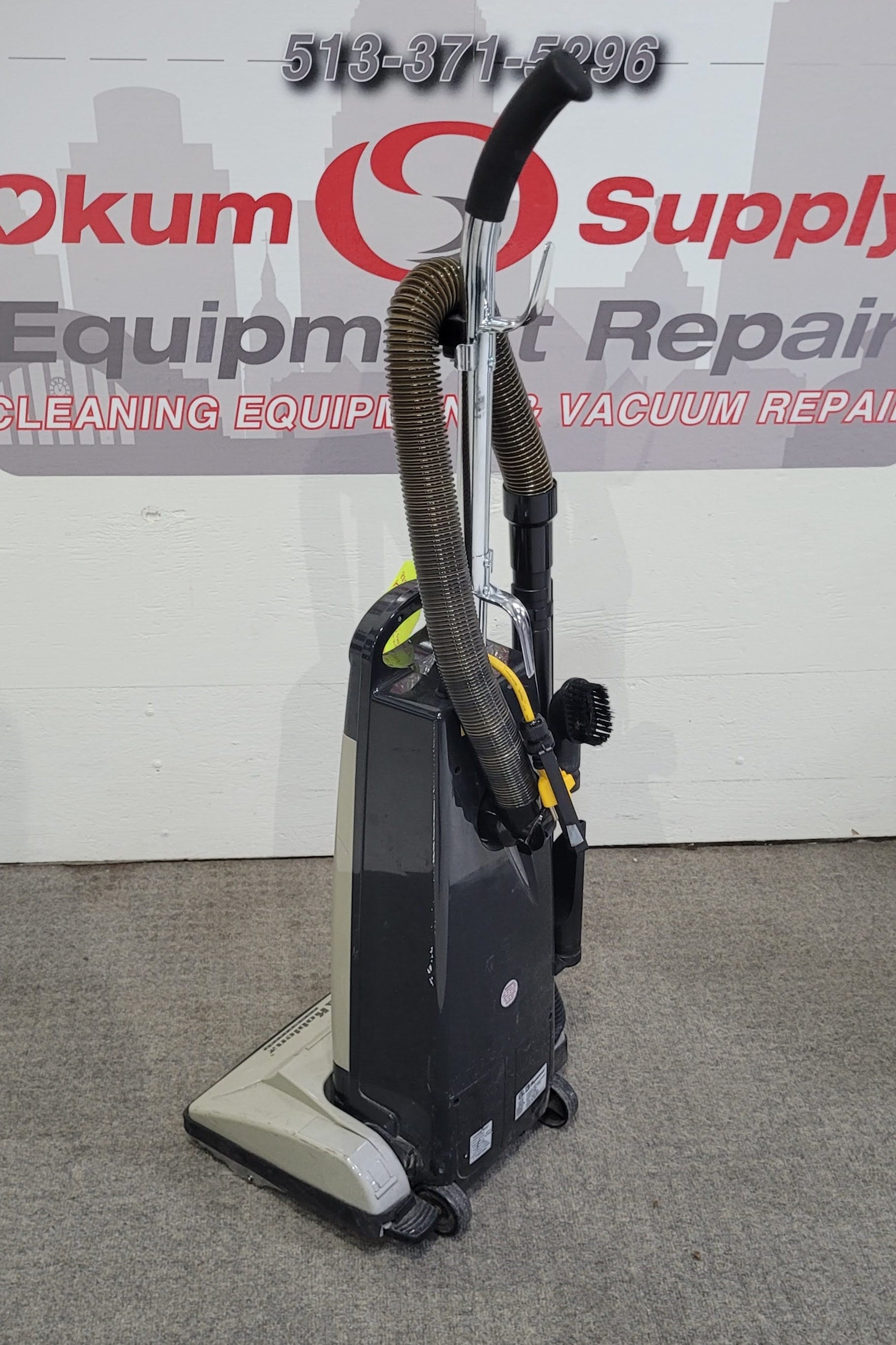 Koblenz Endurance Upright U-900 Commercial Vacuum - Refurbished - Warranty