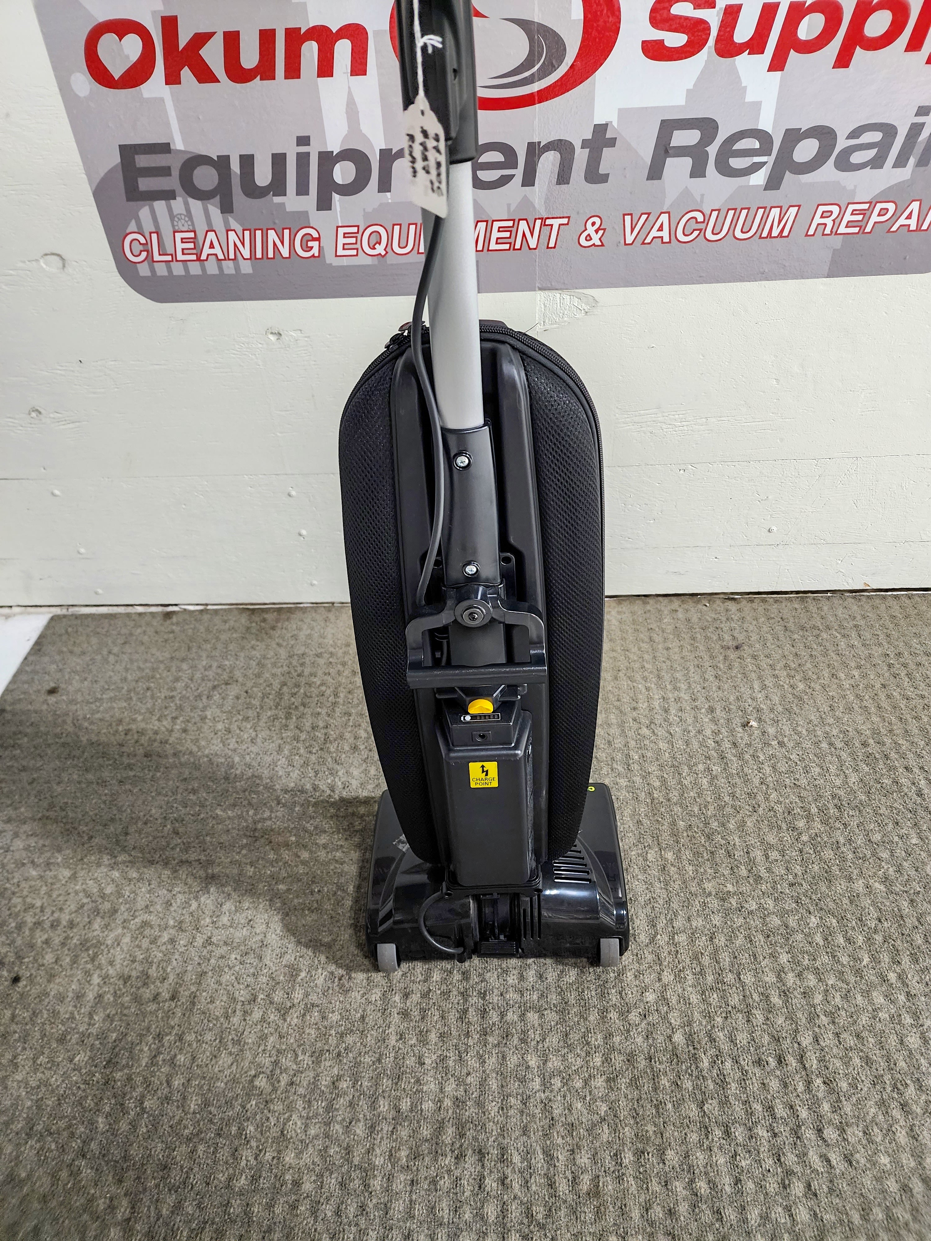 Showroom Demo Model - Tornado - CK LW 13/1 - Roam - Single Motor - Cordless Upright Vac