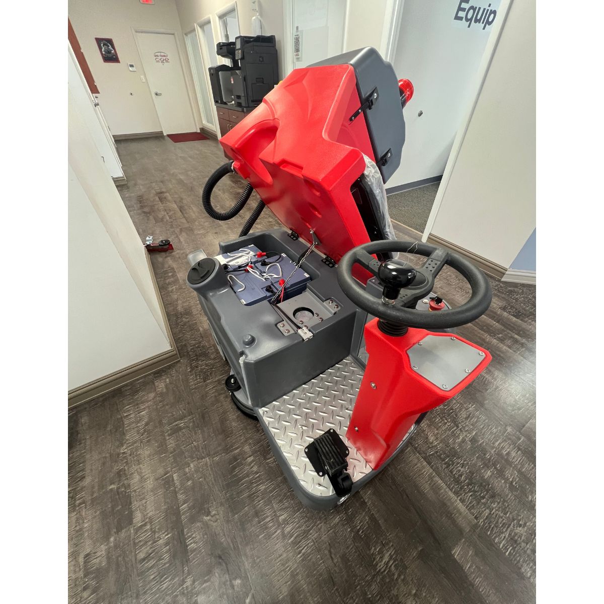 26" Ride-On Auto Scrubber - 5 Year Warranty - Complete Part Bundle