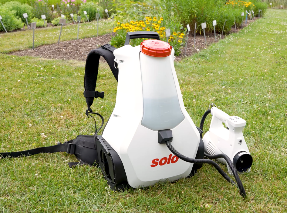 SOLO e FOG 1.5 Gallon 18V Battery-Powered Backpack Cold Fogger - 480