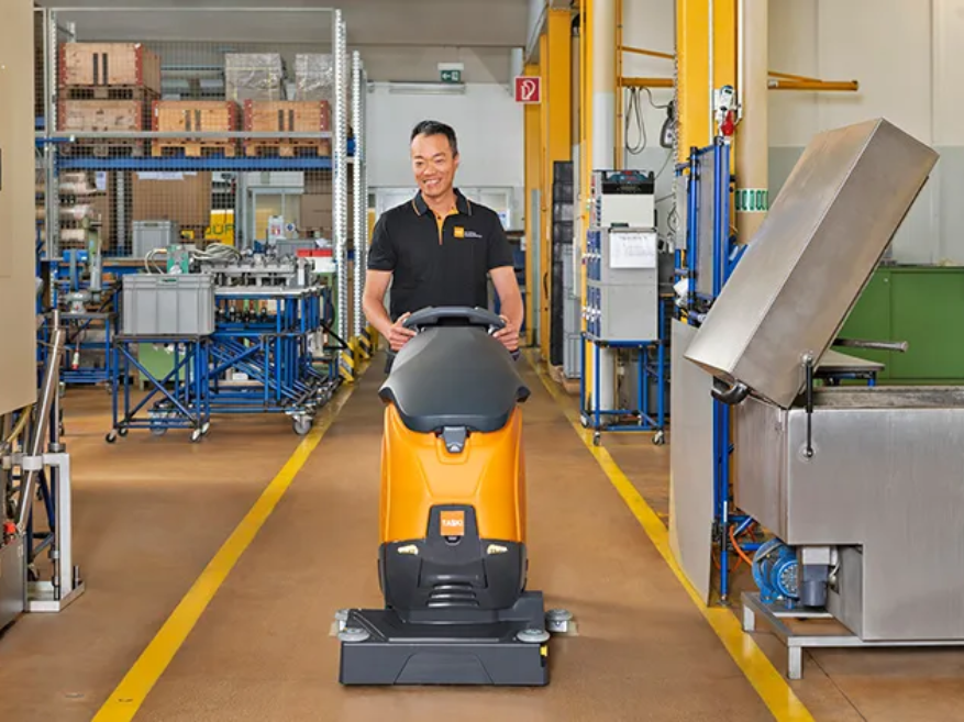 TASKI Ultimaxx 1900 – Ride-On Floor Scrubber Repair Services