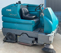 Tennant 7300 Floor Scrubber Repair Services