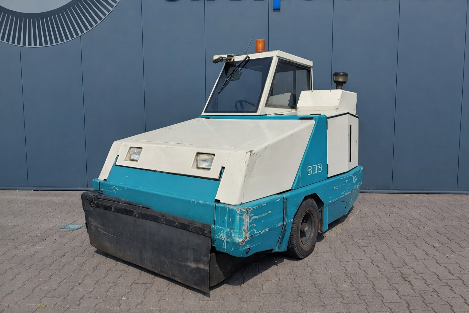 Tennant 800 Sweeper Repair Services