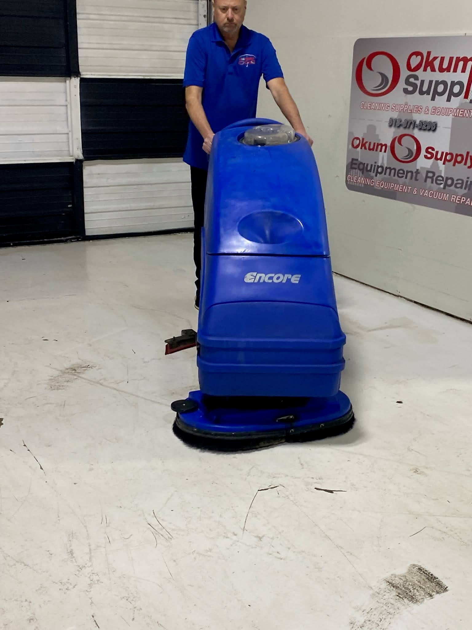 Clarke Encore L2426 Mid-Size Battery Powered Automatic Floor Scrubber