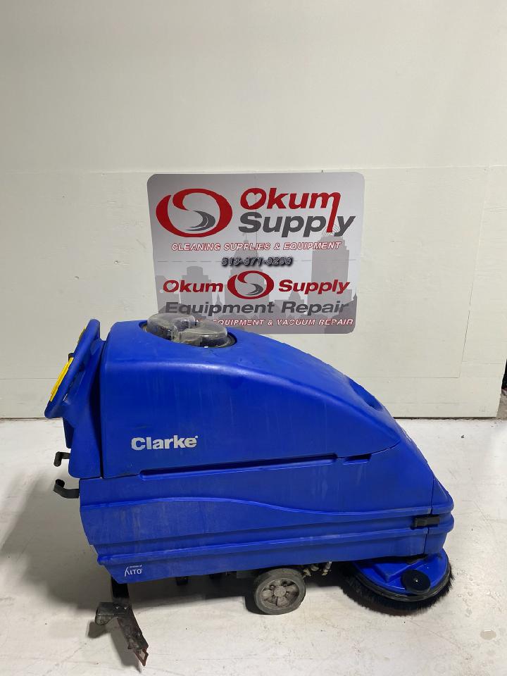 Clarke Encore L2426 Mid-Size Battery Powered Automatic Floor Scrubber