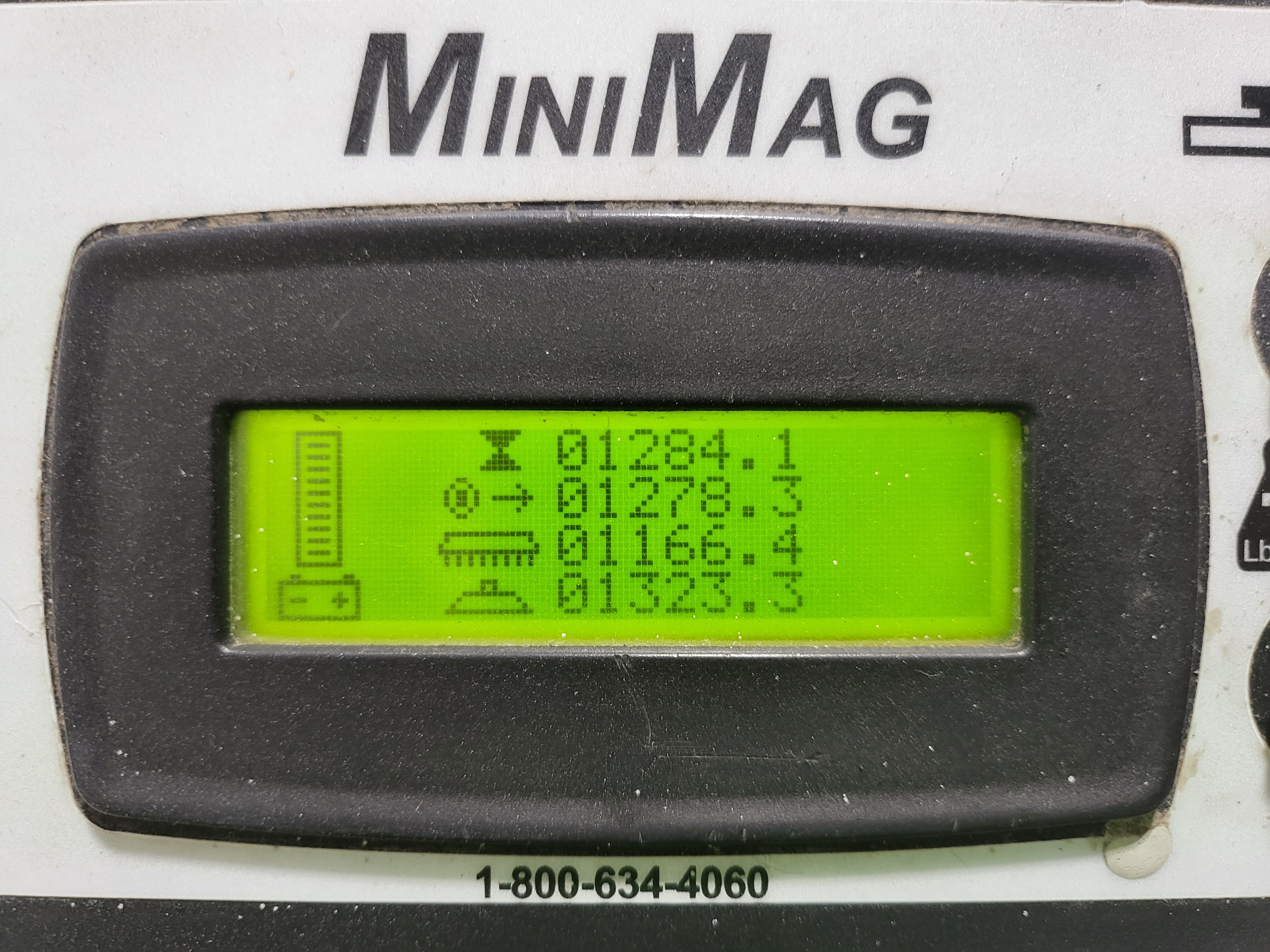 TOMCAT - MINIMAG 28-D - LOW HOURS - FULLY RECONDITIONED - AUTOMATIC SCRUBBER - FLOOR MACHINE - 30 DAY PARTS WARRANTY