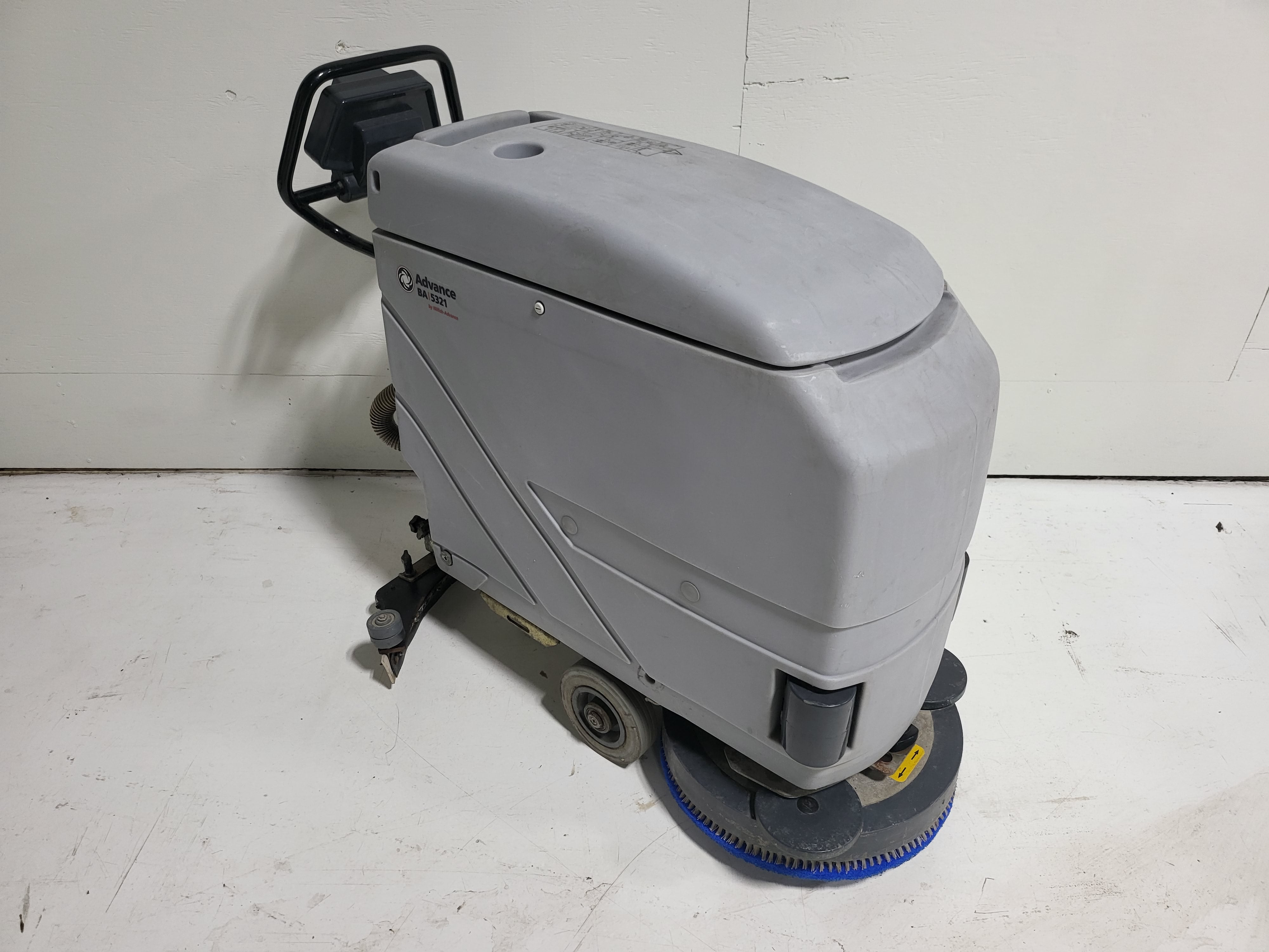 Advance BA5321 - Automatic Floor Scrubber - 20" - Brush Drive