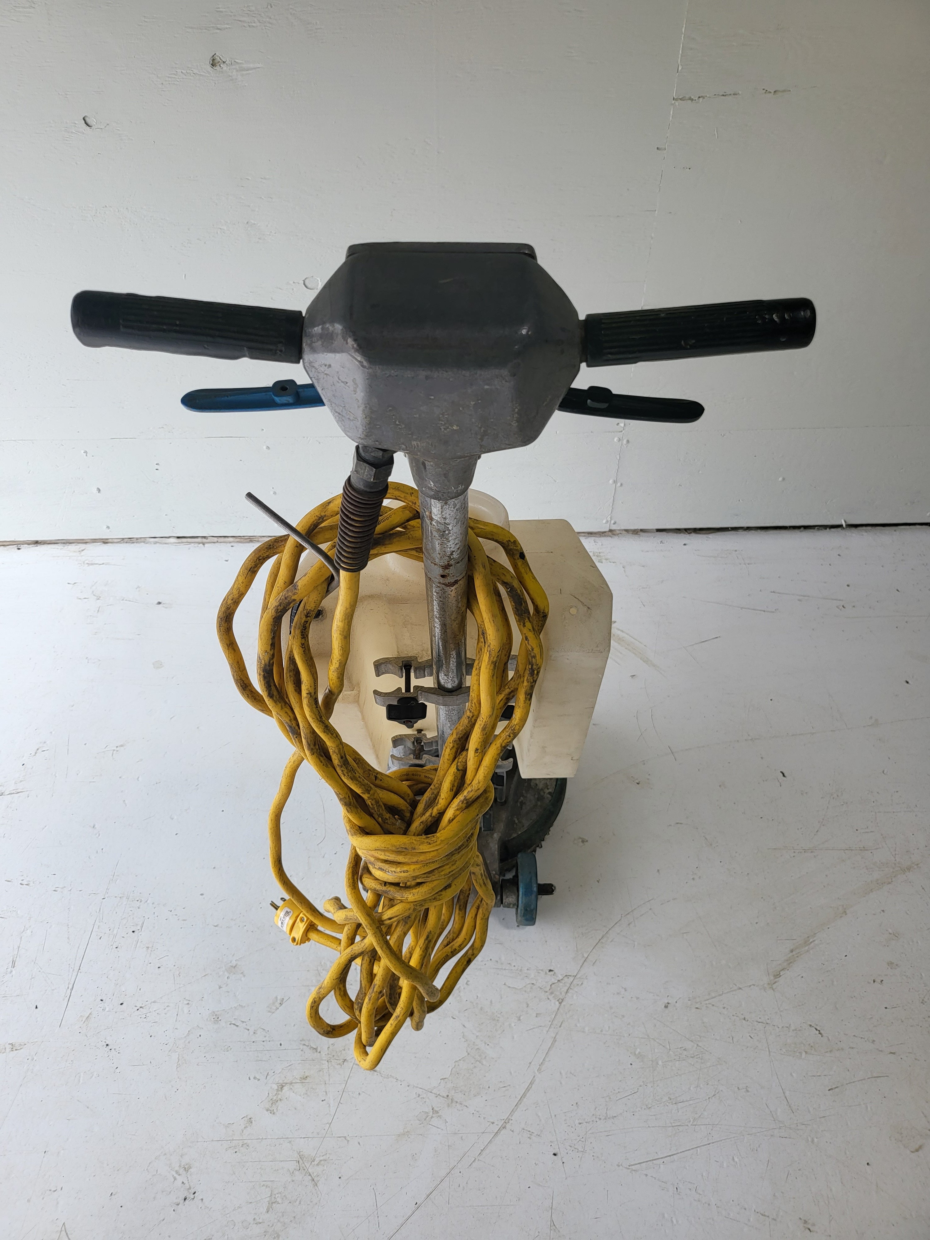 HILD DELUXE - FLOOR BUFFER - SLOW SPEED - 16" - FLOOR MACHINE