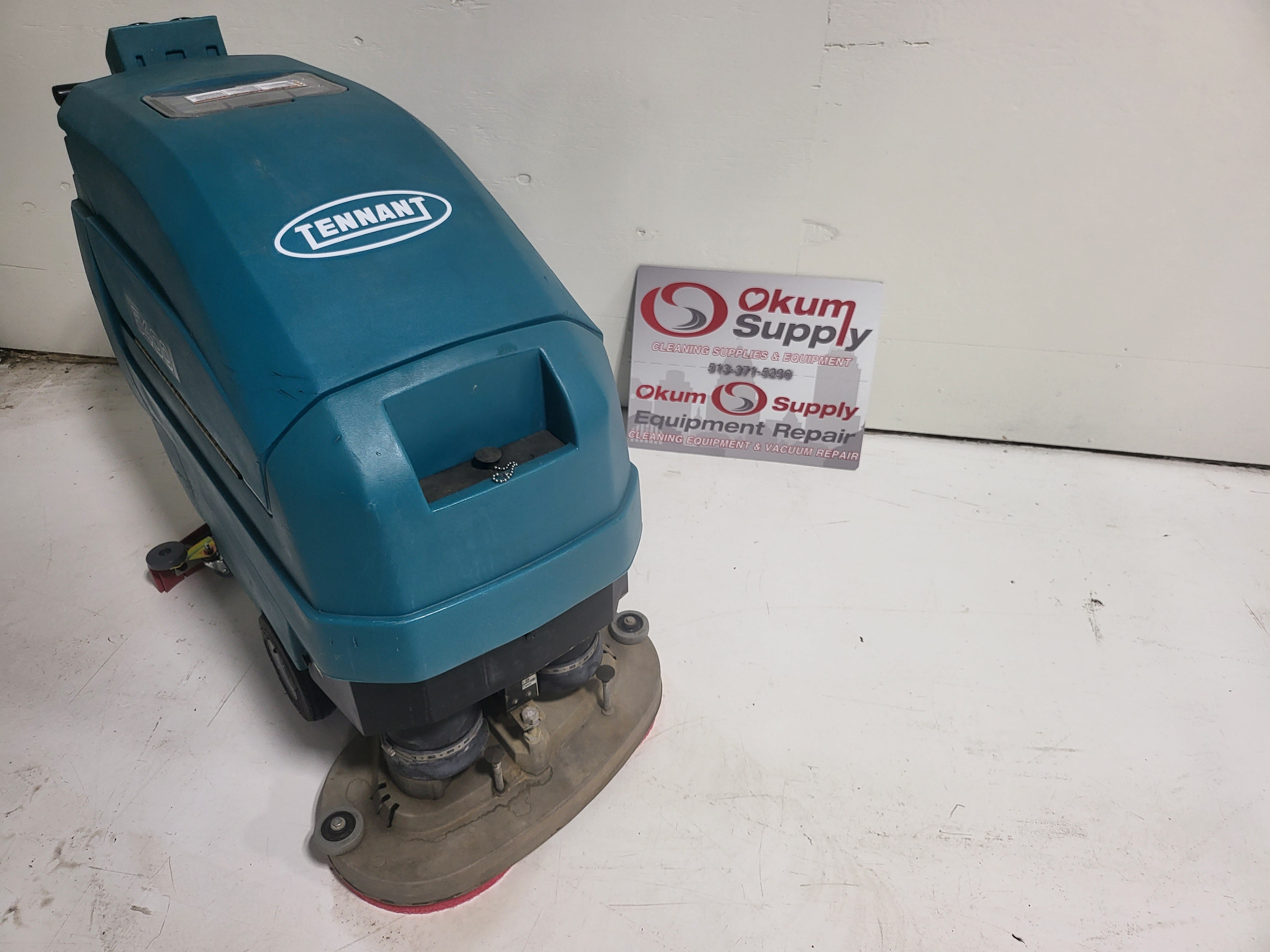 Tennant 5400 - Automatic Floor Scrubber - Refurbished - Low Hours - Floor Machine - Excellent Condition