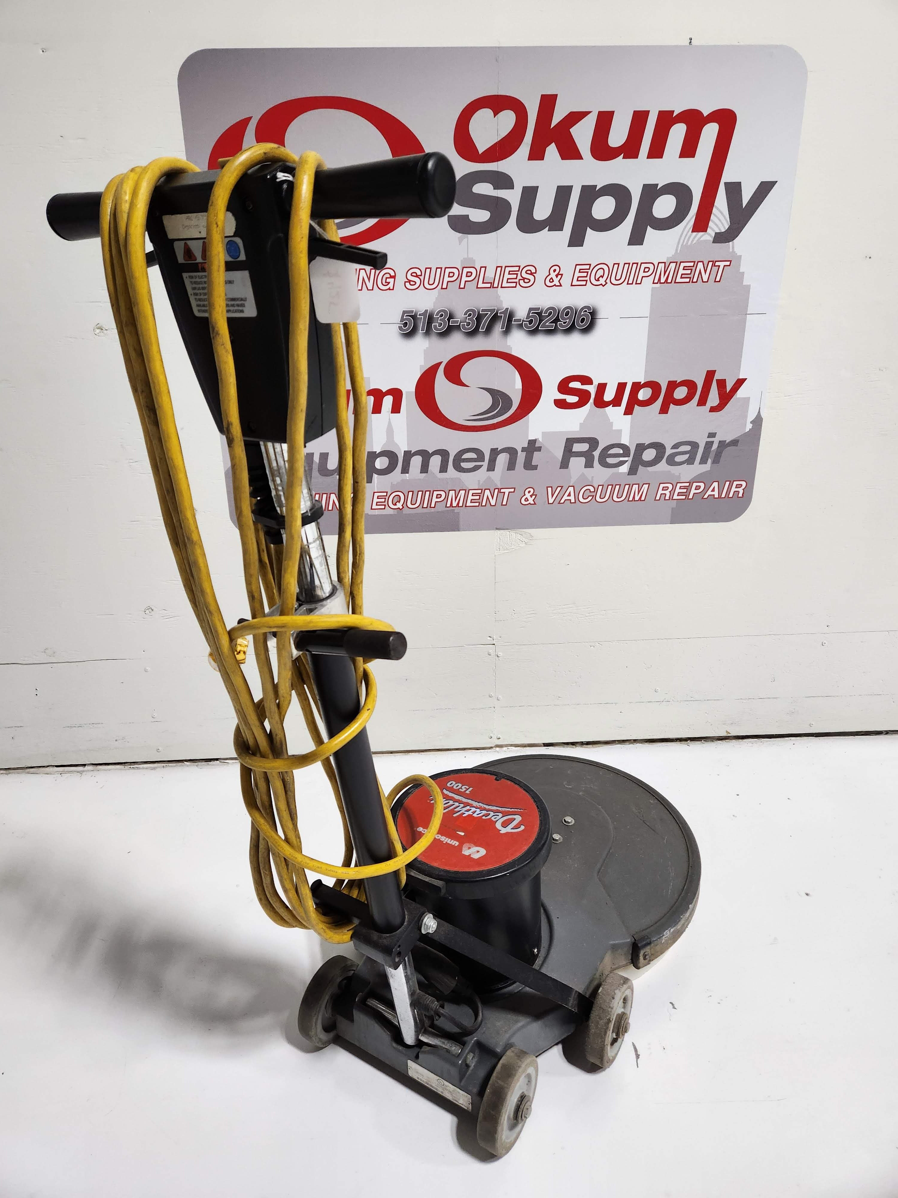 FLOOR BURNISHER -BUFFER -GOOD CONDITION -FLOOR MACHINE -DECATHLON U1500 -WARANTY