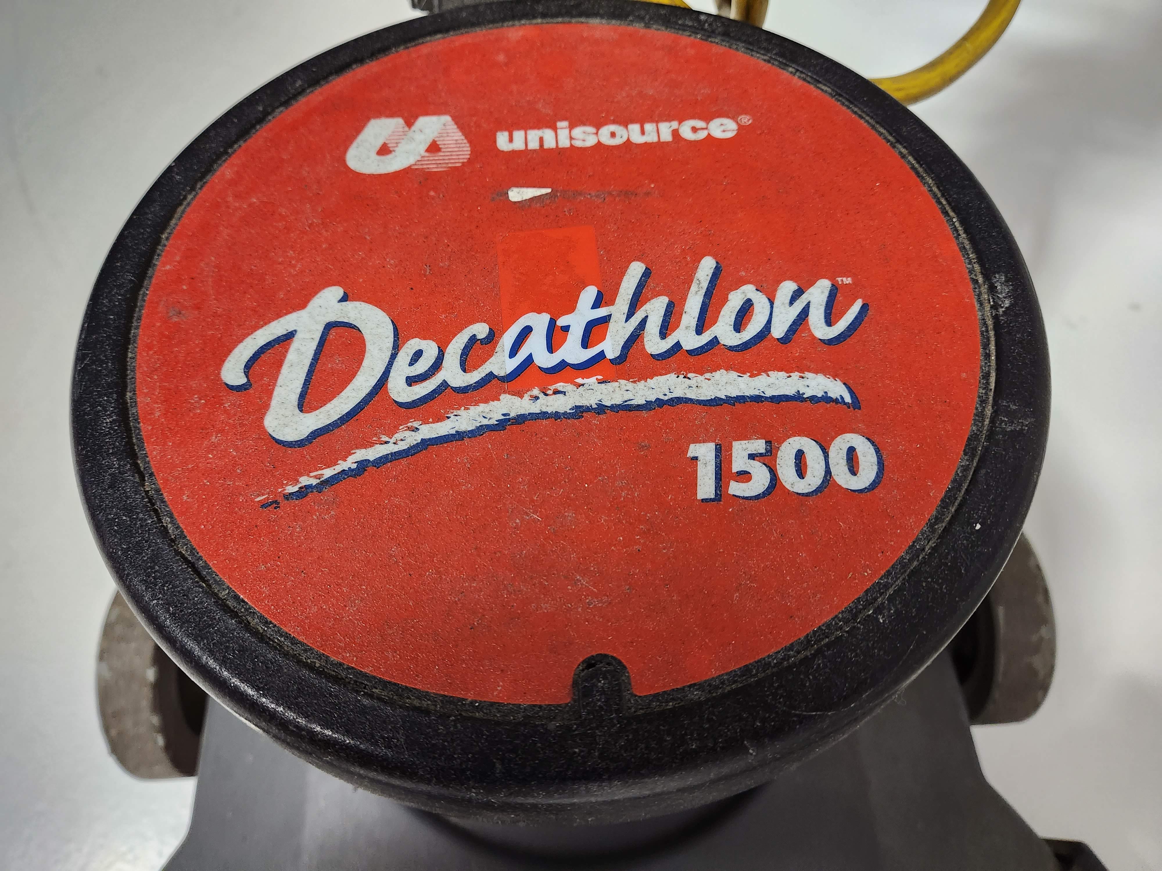 FLOOR BURNISHER -BUFFER -GOOD CONDITION -FLOOR MACHINE -DECATHLON U1500 -WARANTY