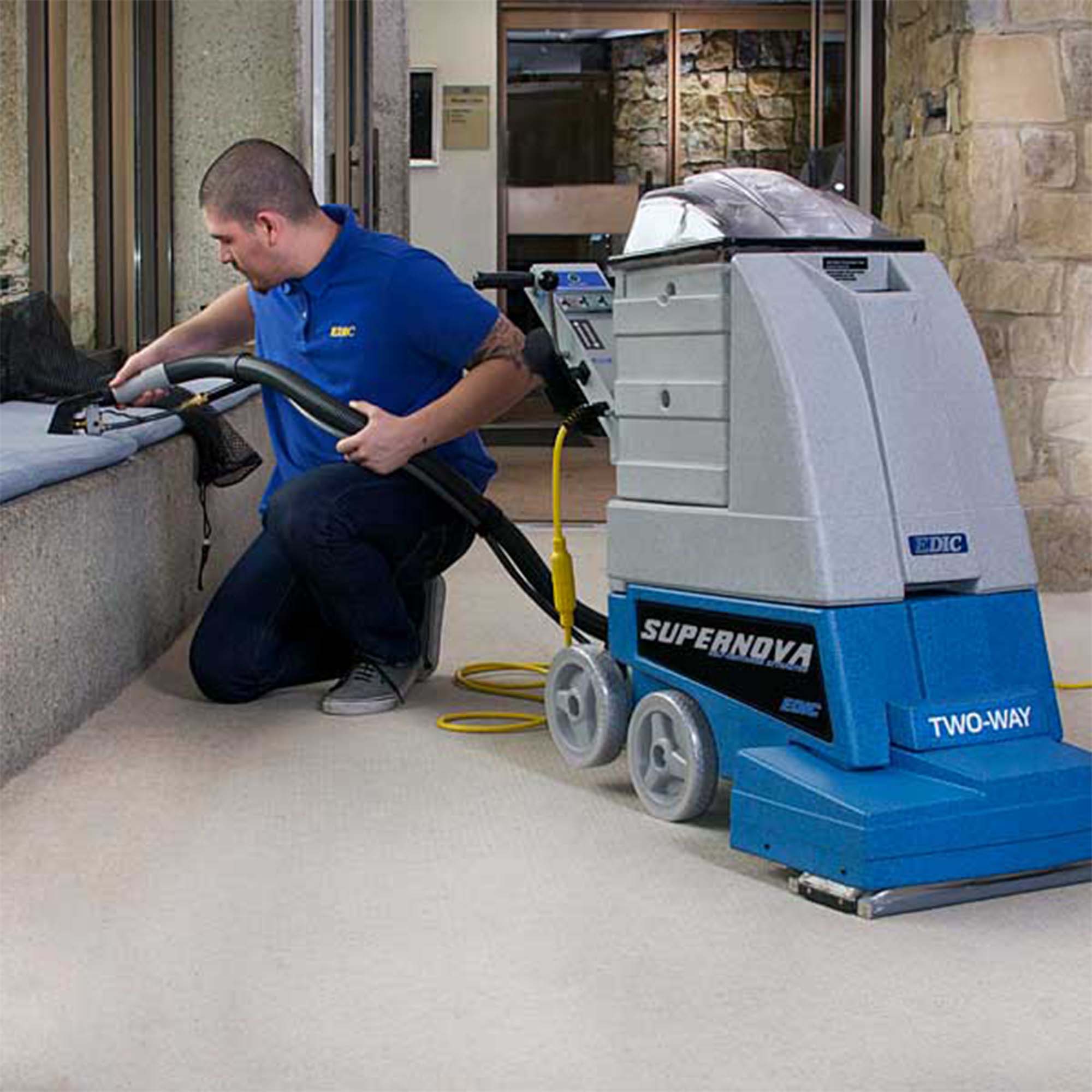 Supernova™ Self-Contained Carpet Extractors | Financing Available